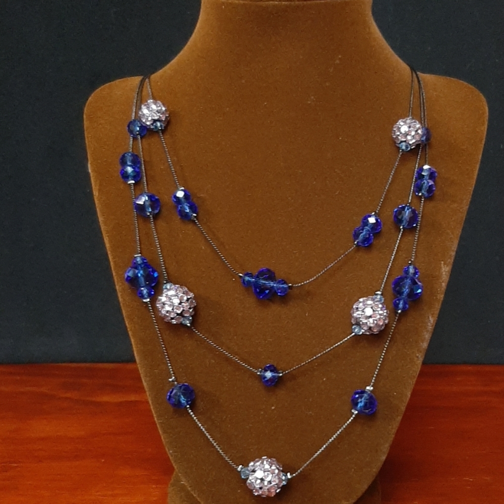 Necklace and earrings